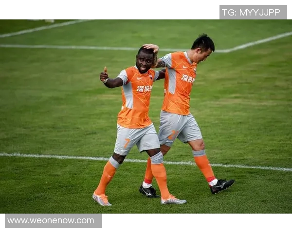 赛后分析：深圳足球队与成都足球队的战术意识与表现对比