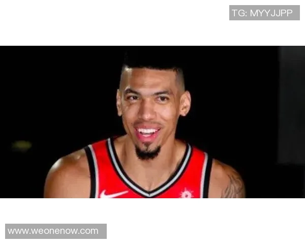 弗雷德范弗利特:从默默无闻到NBA明星的奋斗历程与成就分析 弗雷德范弗利特:从默默无闻到NBA明星的奋斗历程与成就分析