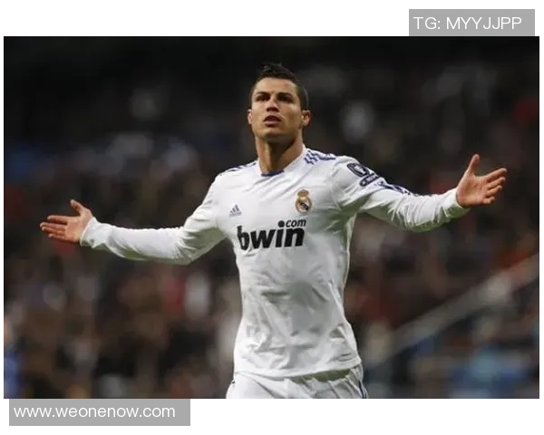 恩德里克的崛起之路：从青涩少年到足球天才的蜕变历程