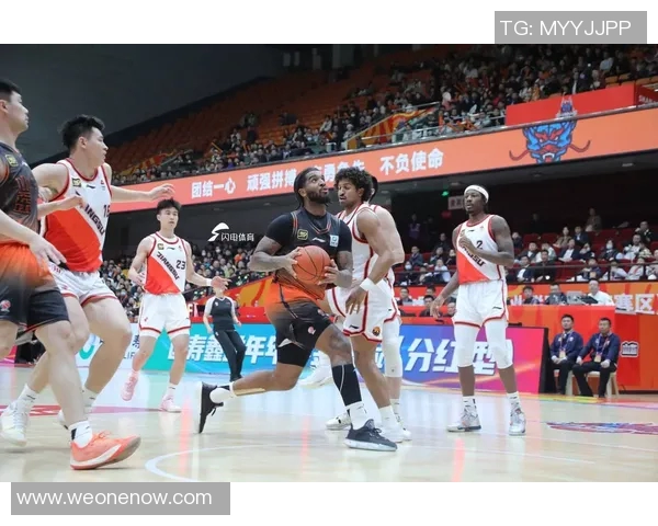 山东男篮与江苏队的2021CBA精彩对决回顾与分析 山东男篮与江苏队的2021CBA精彩对决回顾与分析