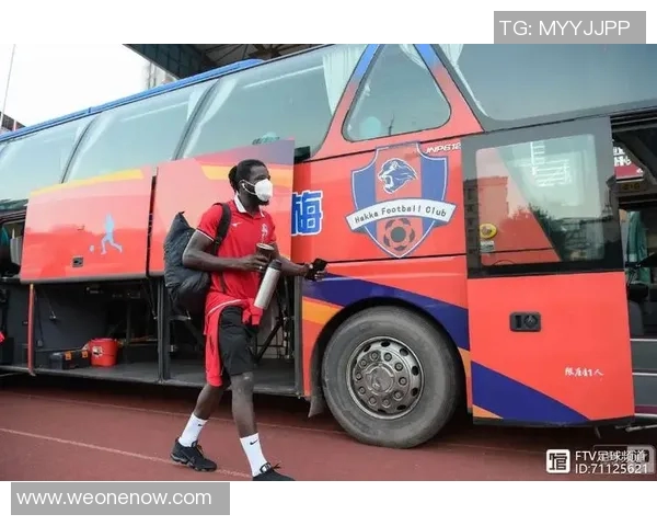 成都篮球队战术创新引领潮流助力球队冲击更高荣誉